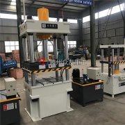 為什么四柱舔磚壓塊機操作會沒有反應(yīng)？